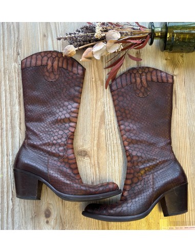 Bottes hautes en cuir croco marron P.36 2024