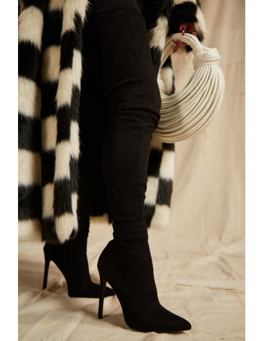 Groundbreaking Over The Knee High Heel Boots - Black s'inspire de l'anatomie humaine