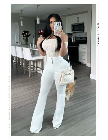 Janet High Waist Flare Pant - White en stock